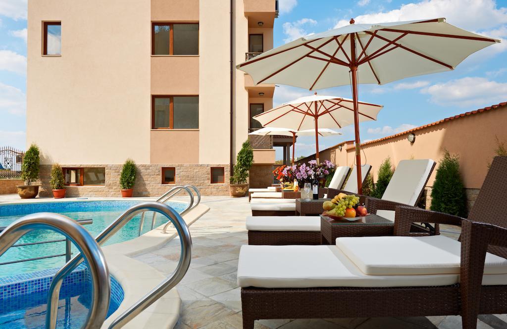 Stanny Court Aparthotel Несебр Экстерьер фото